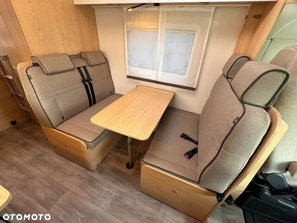 LMC Tourer A690 - 19