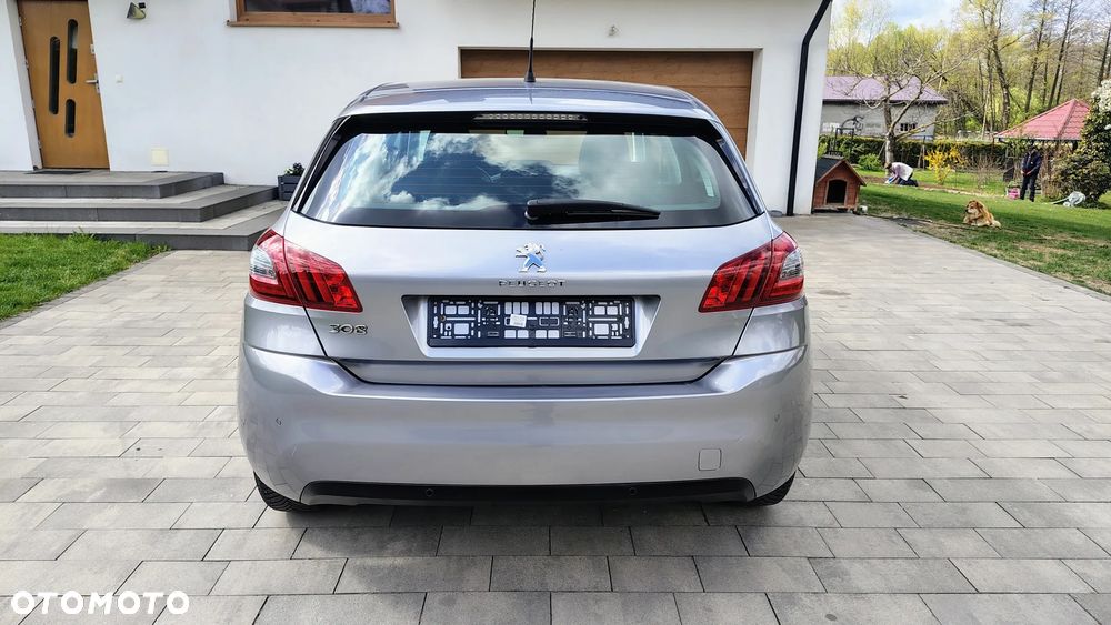 Peugeot 308 - 6