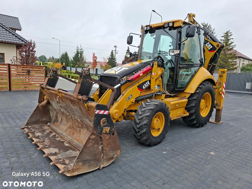 Caterpillar CAT 432E Premier - 6