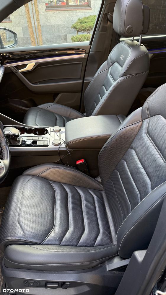Volkswagen Touareg 3.0 V6 TFSI 4Motion R-Line - 12