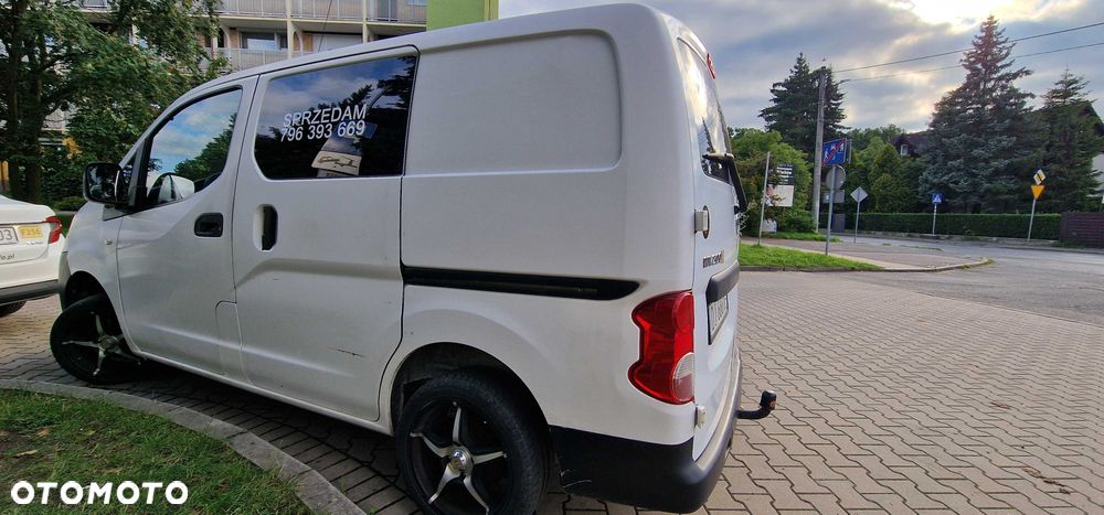 Nissan NV200 - 4