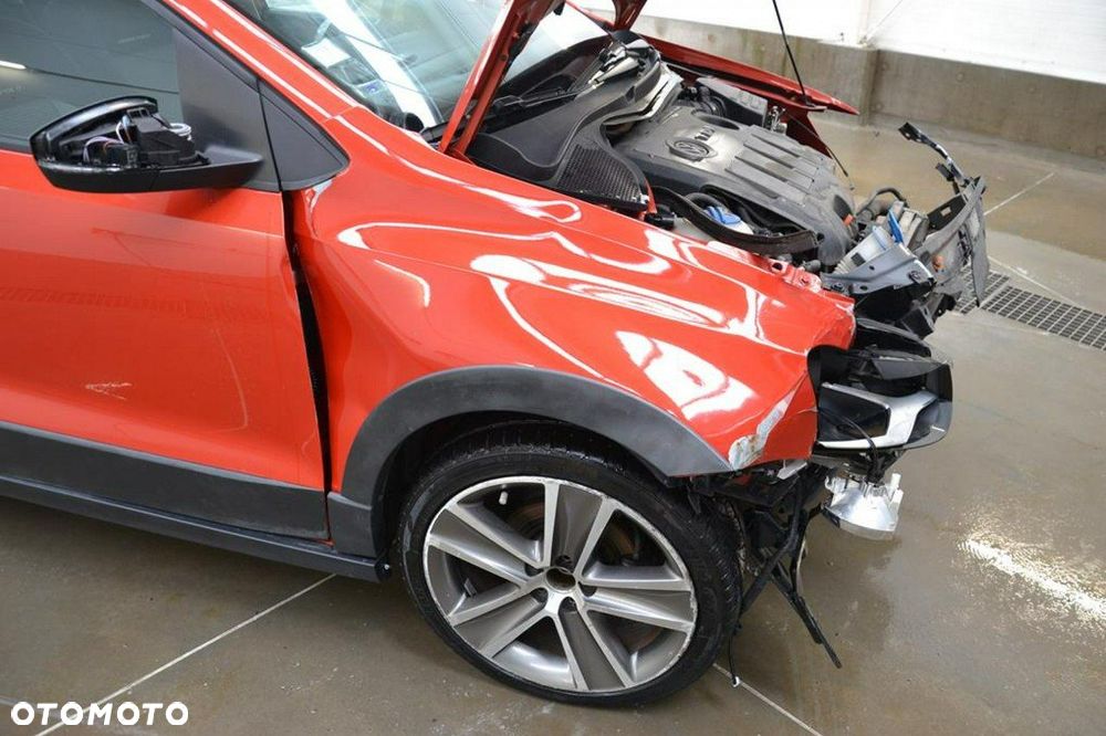 Volkswagen Polo - 9