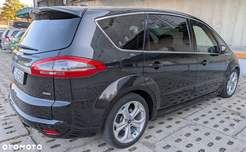 Ford S-Max - 30