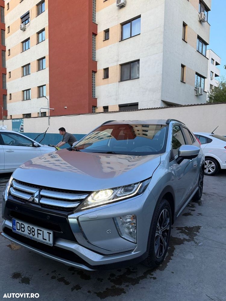 Mitsubishi Eclipse-Cross - 2