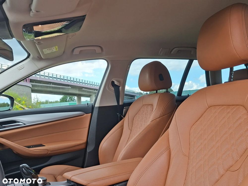 BMW Seria 5 520d xDrive mHEV Luxury Line - 38