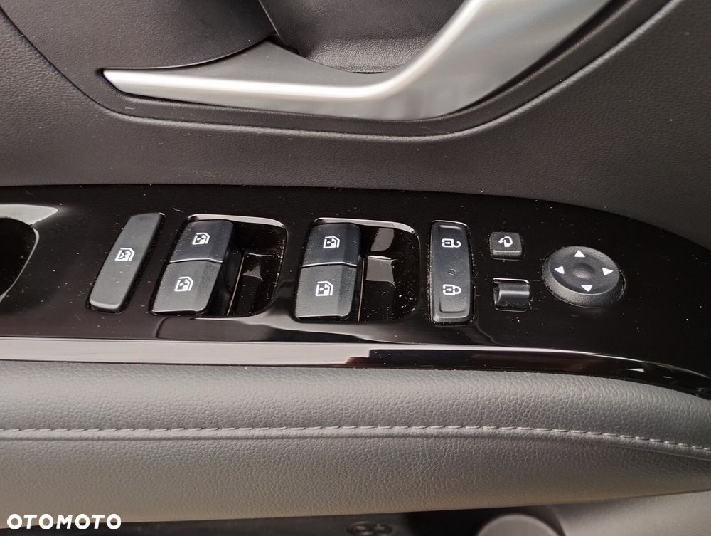 Hyundai Tucson 1.6 T-GDi HEV Platinum 4WD - 38