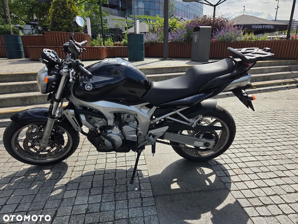 Yamaha FZ6 - 6