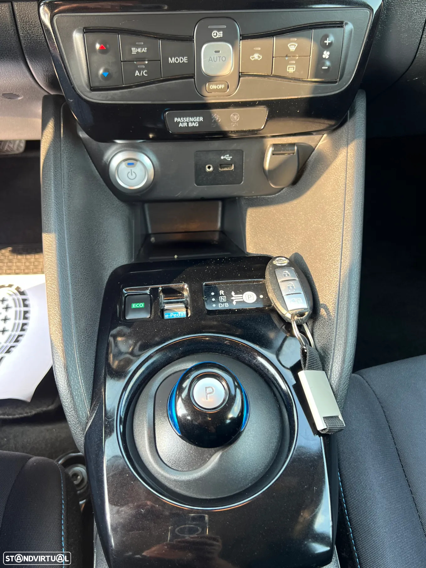 Nissan Leaf N-Connecta - 18