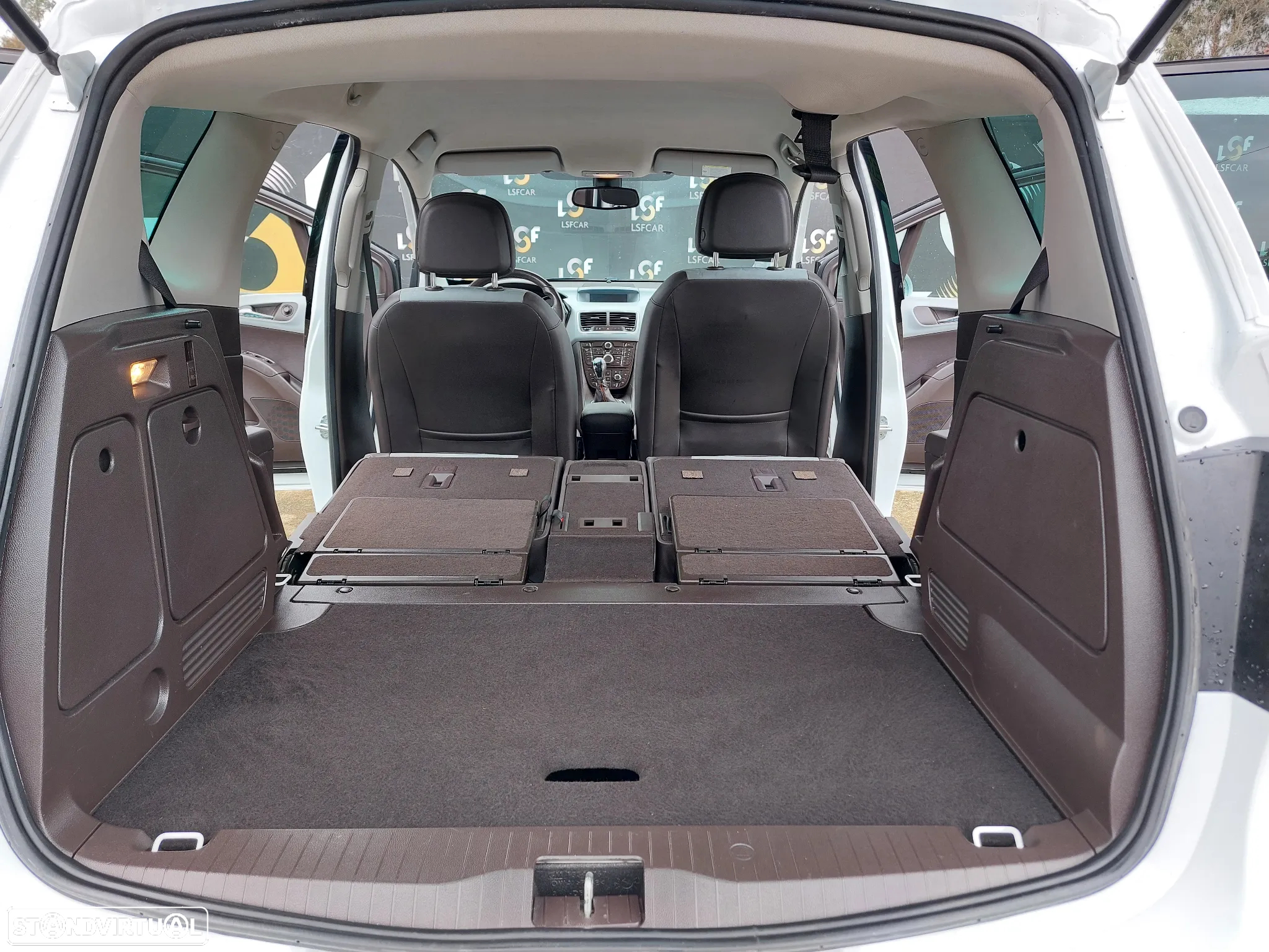 Opel Meriva 1.3 CDTI Cosmo S/S - 27