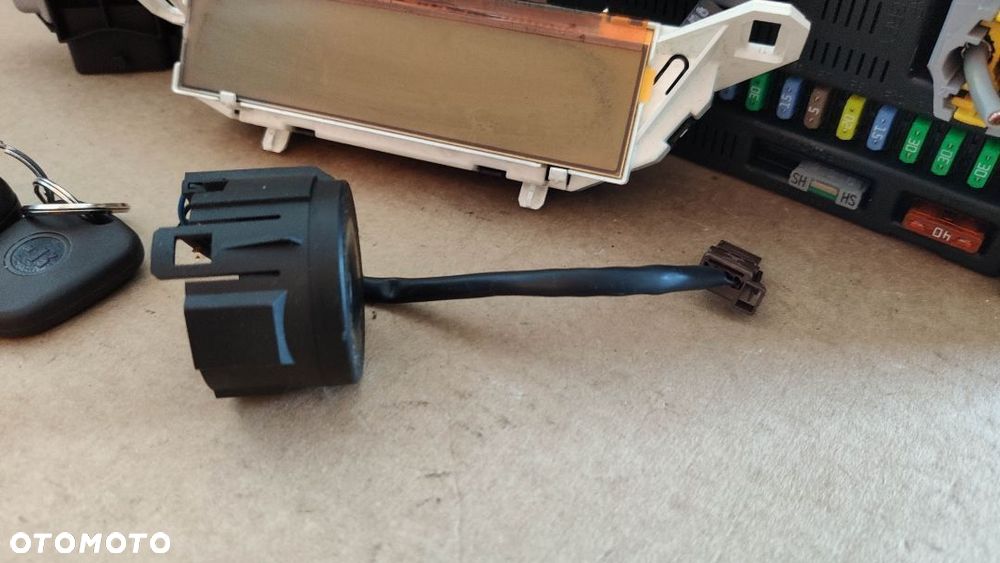 KOMPUTER STEROWNIK BSI IMMOBILIZER KLUCZYK CITROEN PEUGEOT 1.6 HDI 9663394580 9659285580 ORYGINAŁ - 3