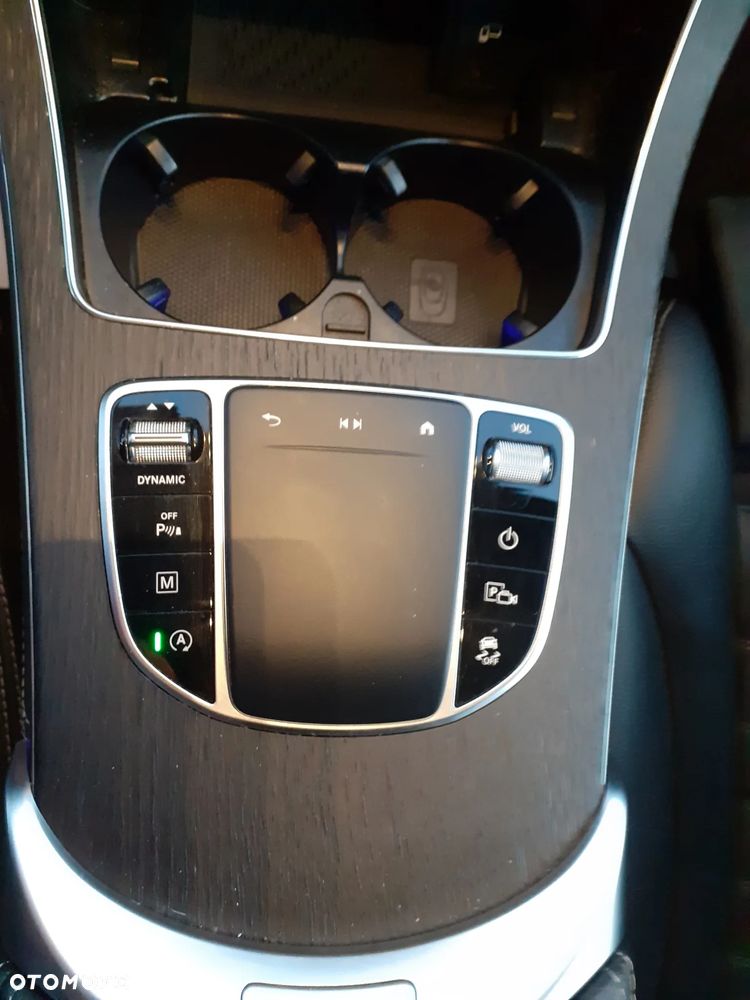 Mercedes-Benz GLC 200 d 4-Matic - 29