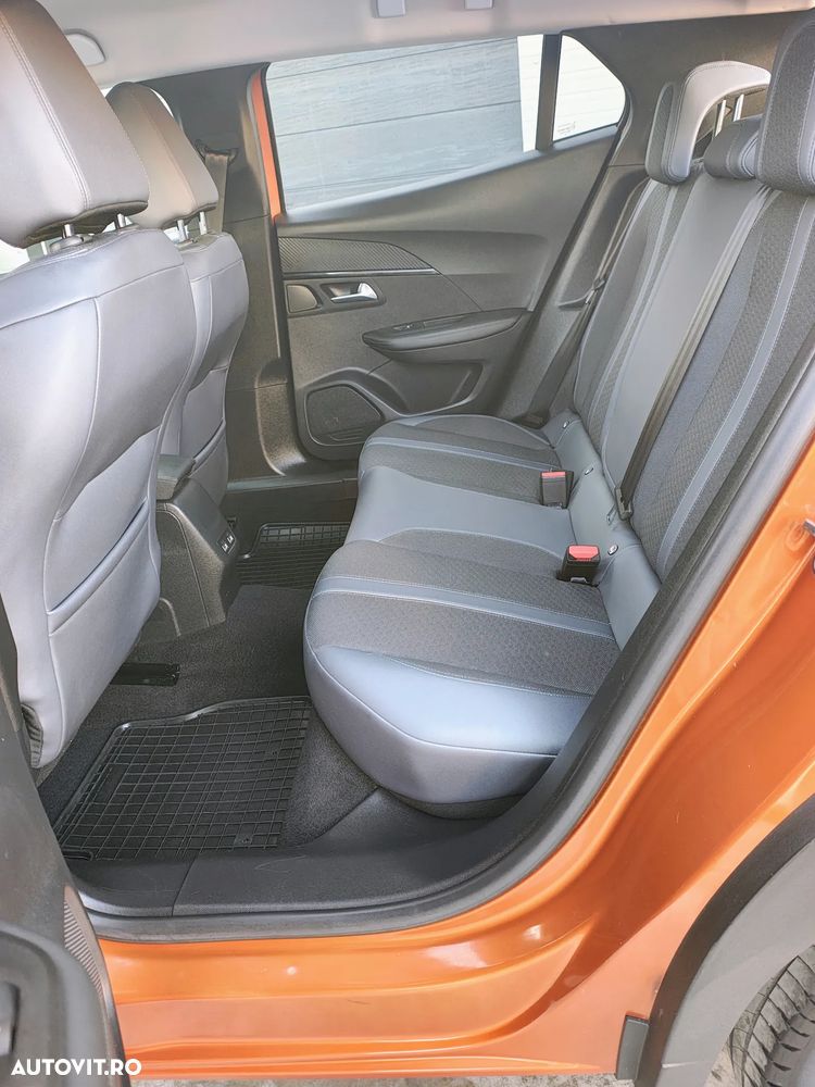 Peugeot 2008 PureTech 100 Stop&Start Allure Pack - 6