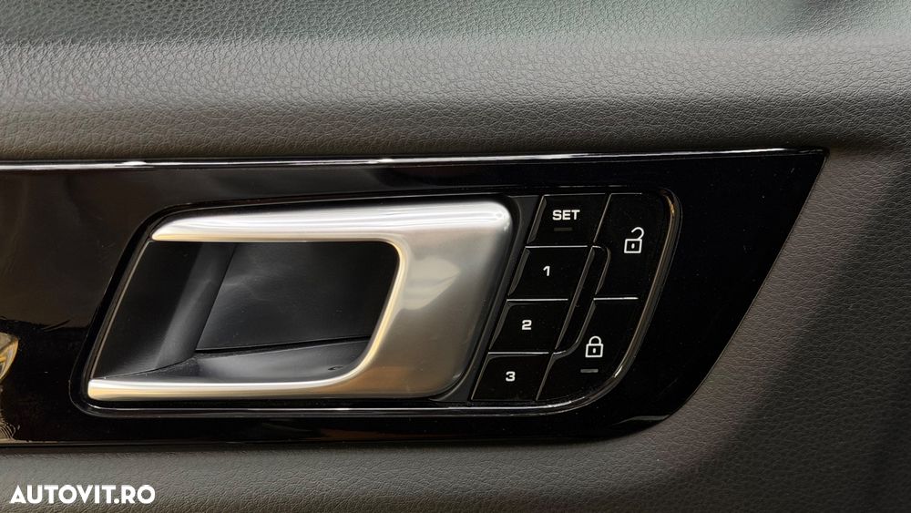 Porsche Cayenne Tiptronic S Platinum Edition - 23