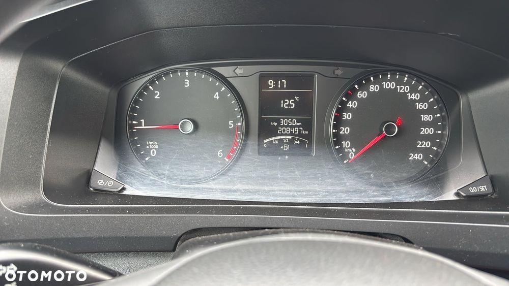 Volkswagen Transporter - 15