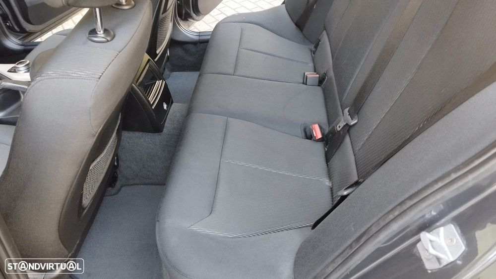 BMW 116 d EDynamics Advantage - 16