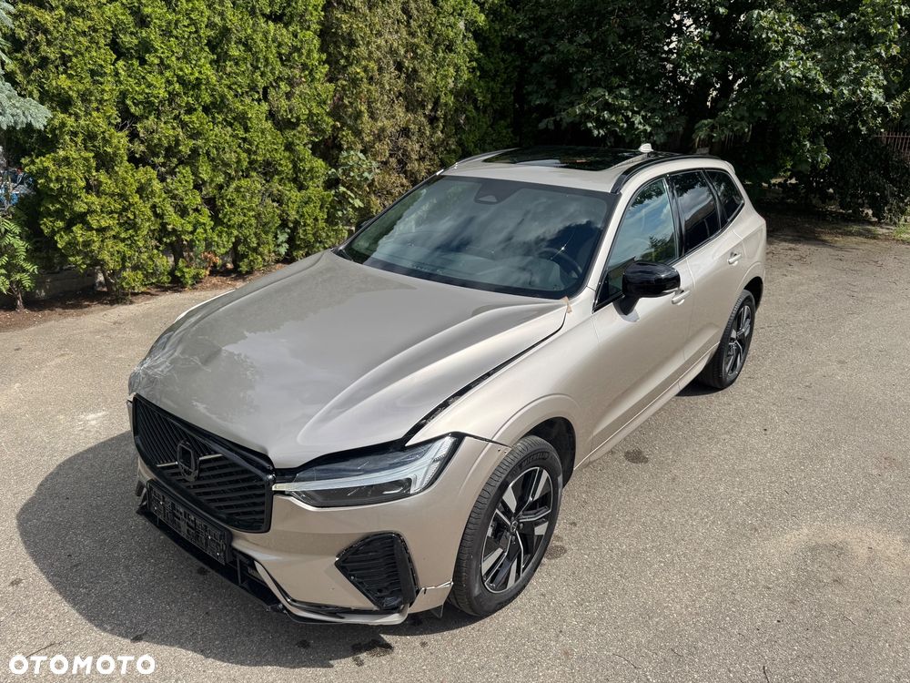 Volvo XC 60 B5 B AWD Plus Black Edition - 1