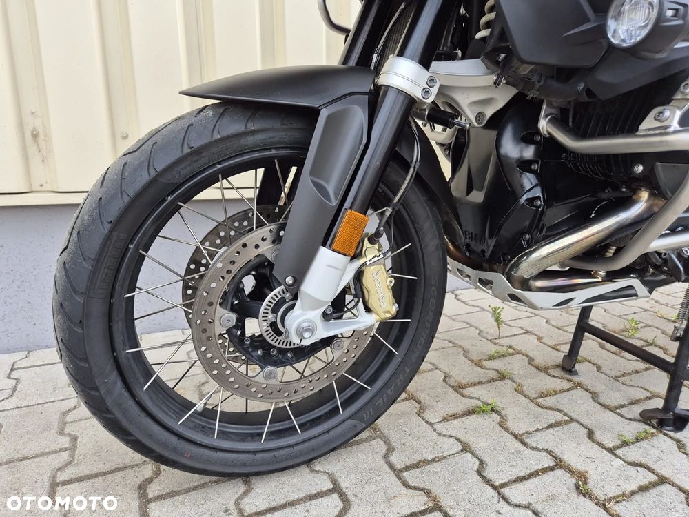 BMW Adventure - 8