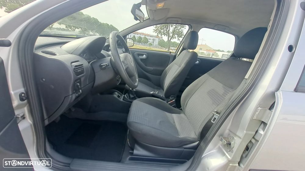 Opel Corsa 1.3 CDTI Enjoy - 4
