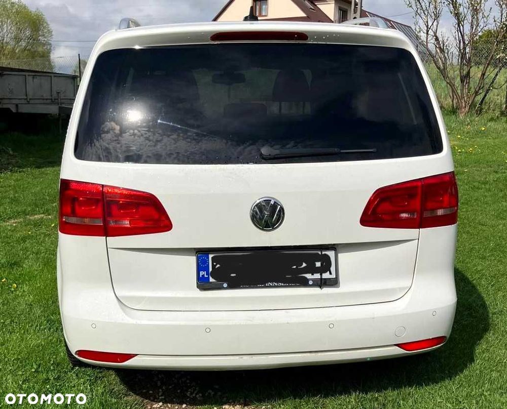 Volkswagen Touran - 2