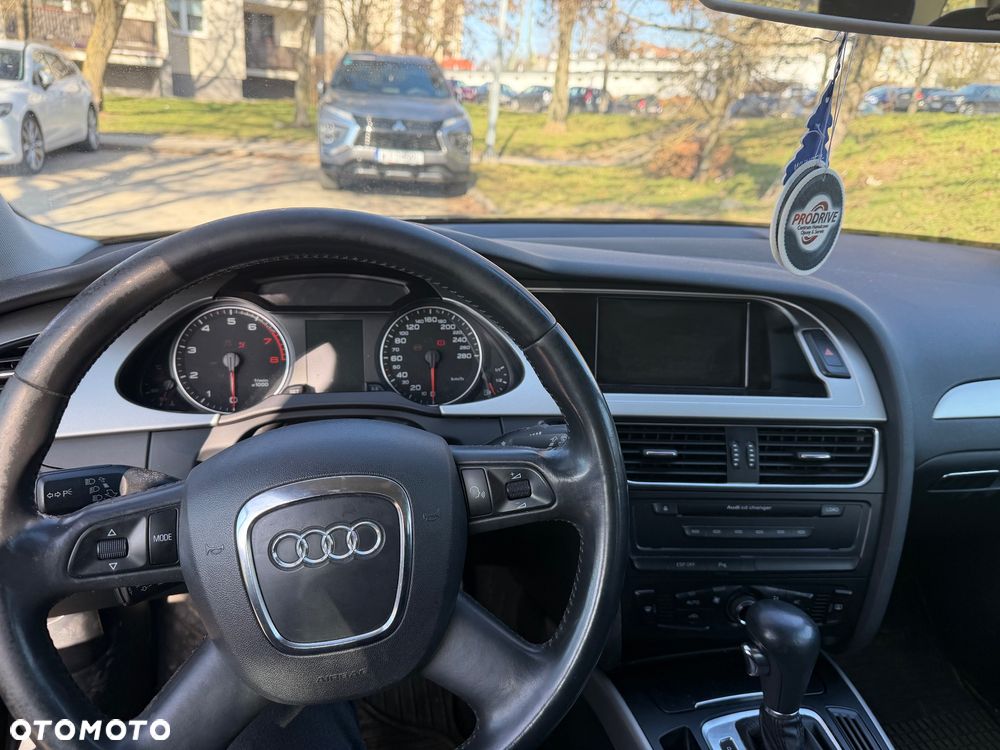 Audi A4 Avant 2.0 TFSI Multitronic - 8