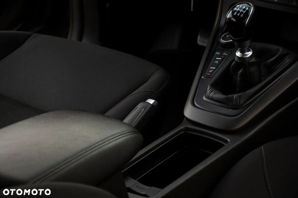 Ford Focus 1.5 EcoBoost Titanium ASS - 14