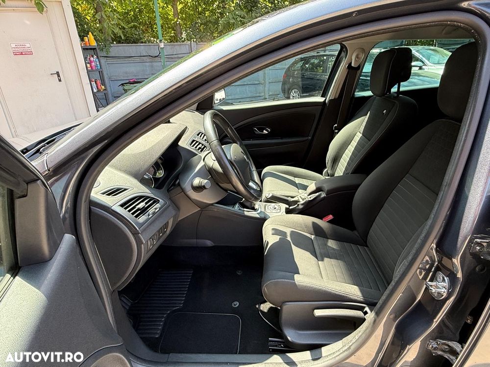 Renault Megane ENERGY TCe 115 Start & Stop LIMITED - 14