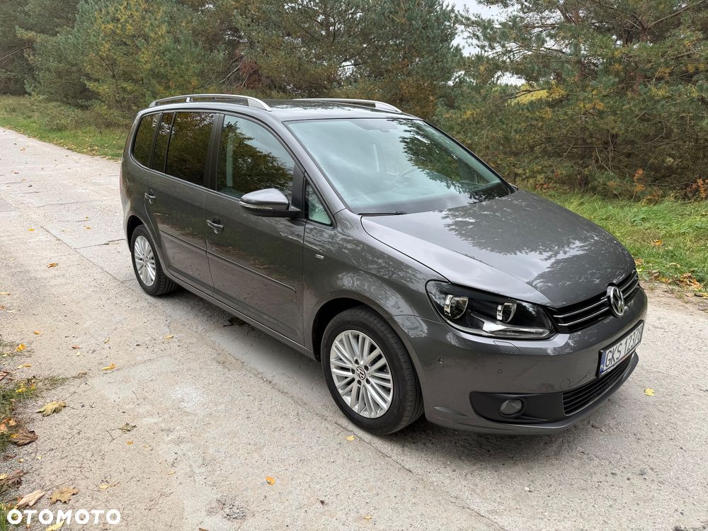 Volkswagen Touran - 2