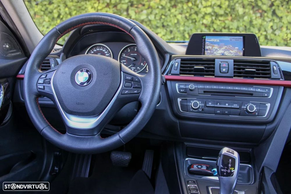 BMW 318 d Auto Line Sport - 16