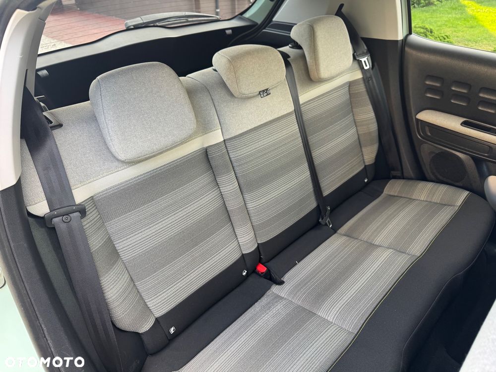 Citroën C3 Pure Tech 82 SHINE - 20