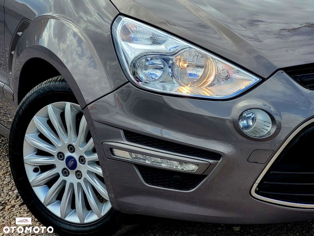 Ford S-Max - 31