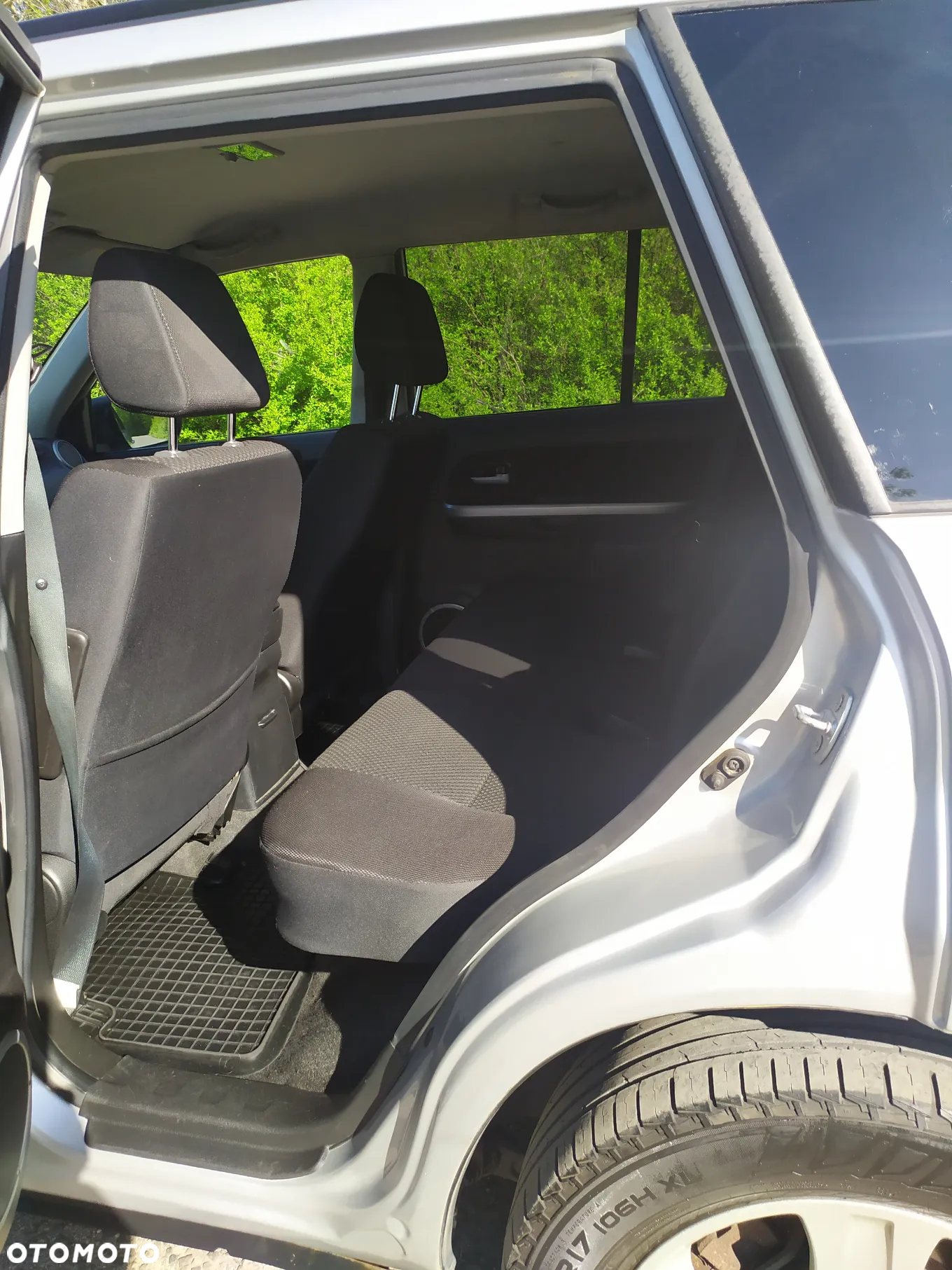 Suzuki Grand Vitara 2.4 Premium EU5 - 7
