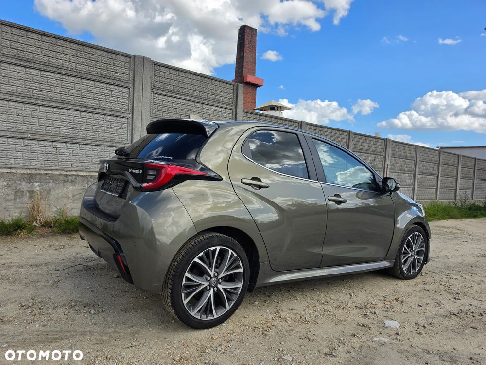 Toyota Yaris Hybrid 1.5 Executive - 5