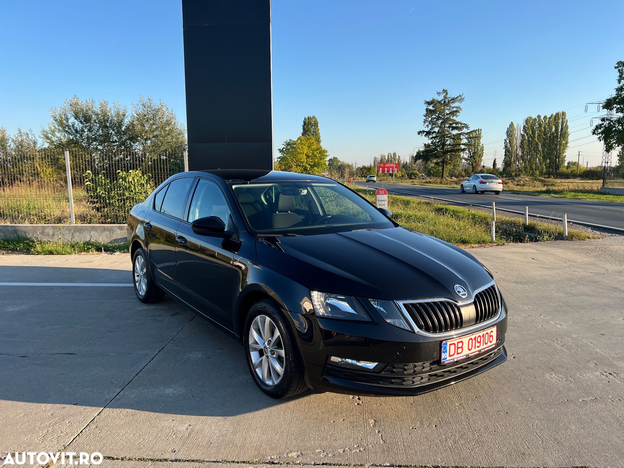Skoda Octavia 1.6 TDI Ambition - 1
