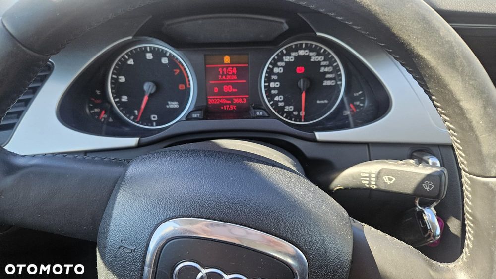 Audi A4 Limousine - 6