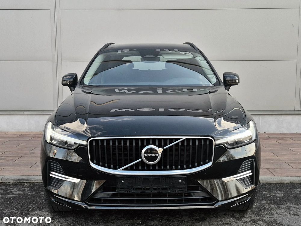 Volvo XC 60 B4 D Geartronic Momentum Pro - 5