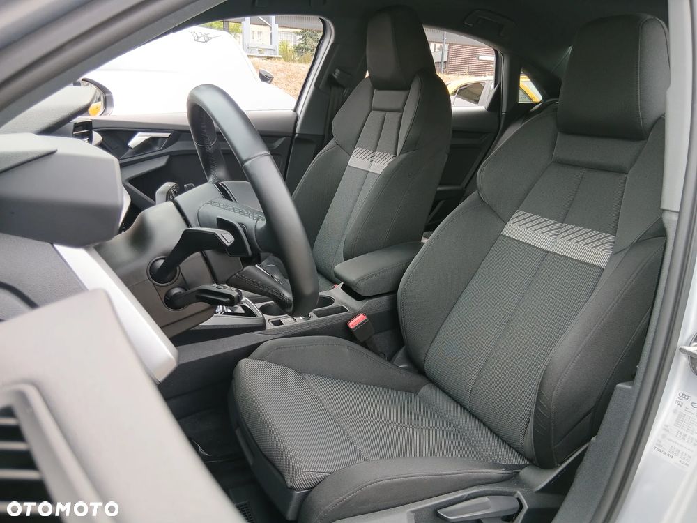Audi A3 Limousine 35 TFSI mHEV Advanced S tronic - 17