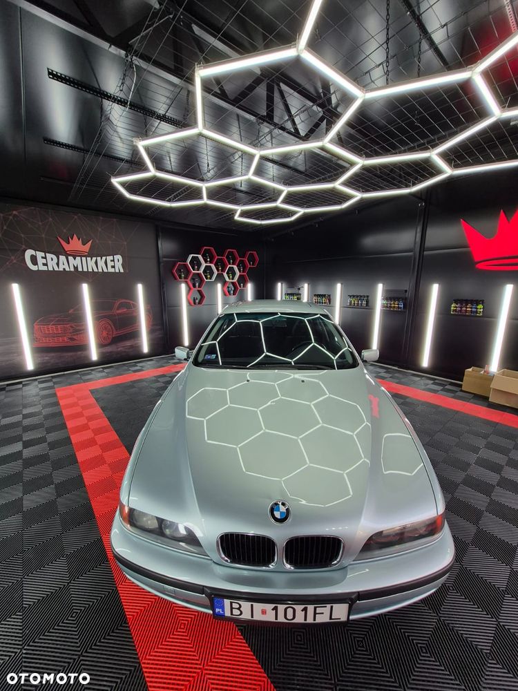 BMW Seria 5 520i - 19