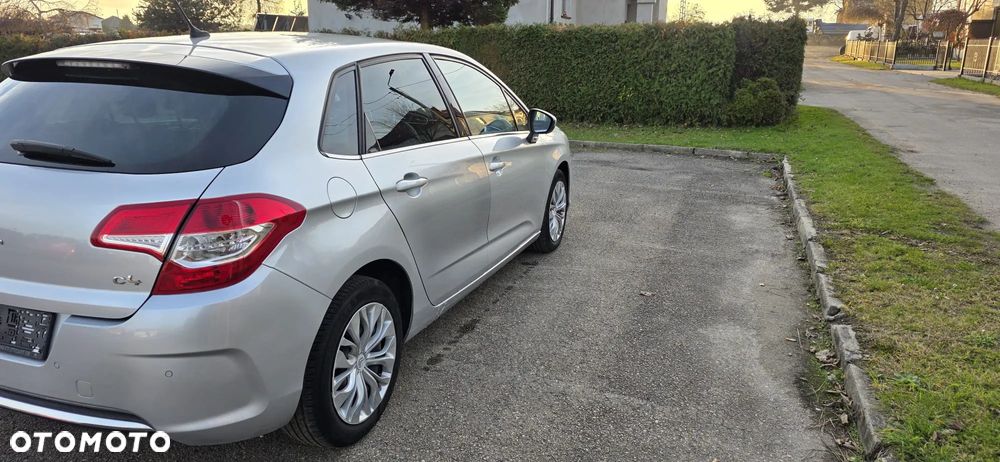 Citroën C4 1.6 VTi Exclusive - 3