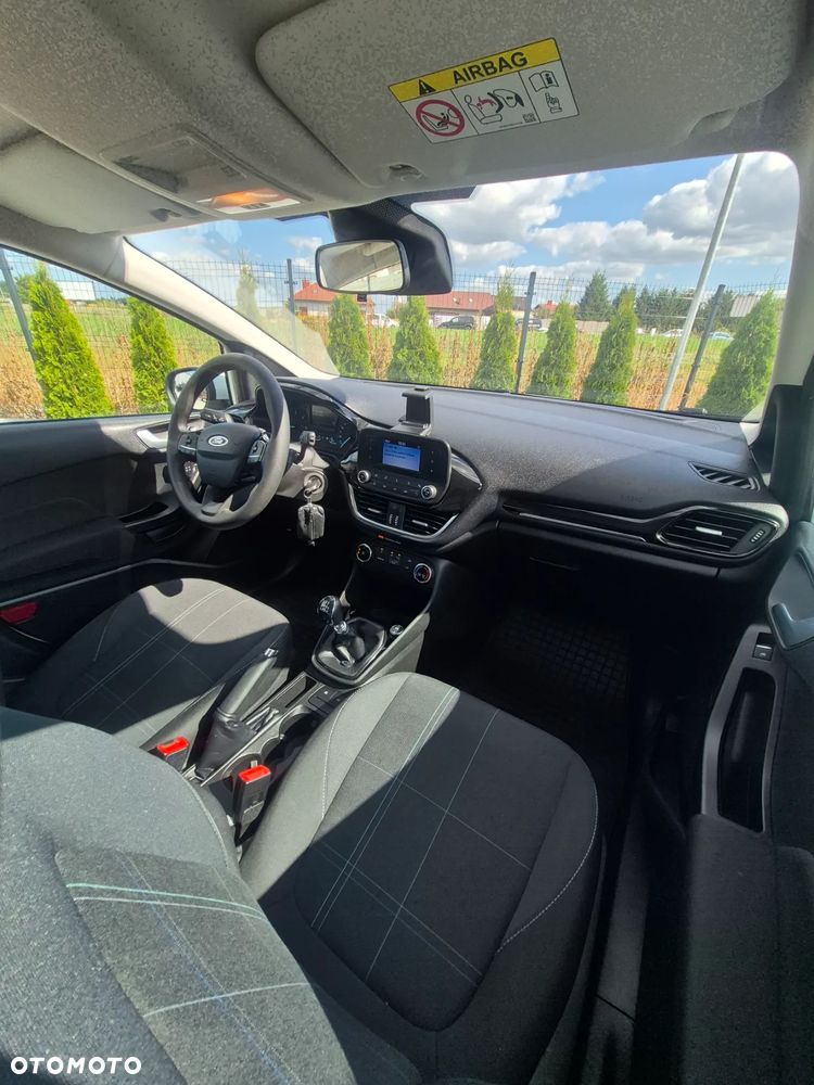 Ford Fiesta - 13