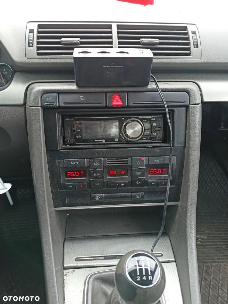 Audi A4 Avant 1.8T - 10