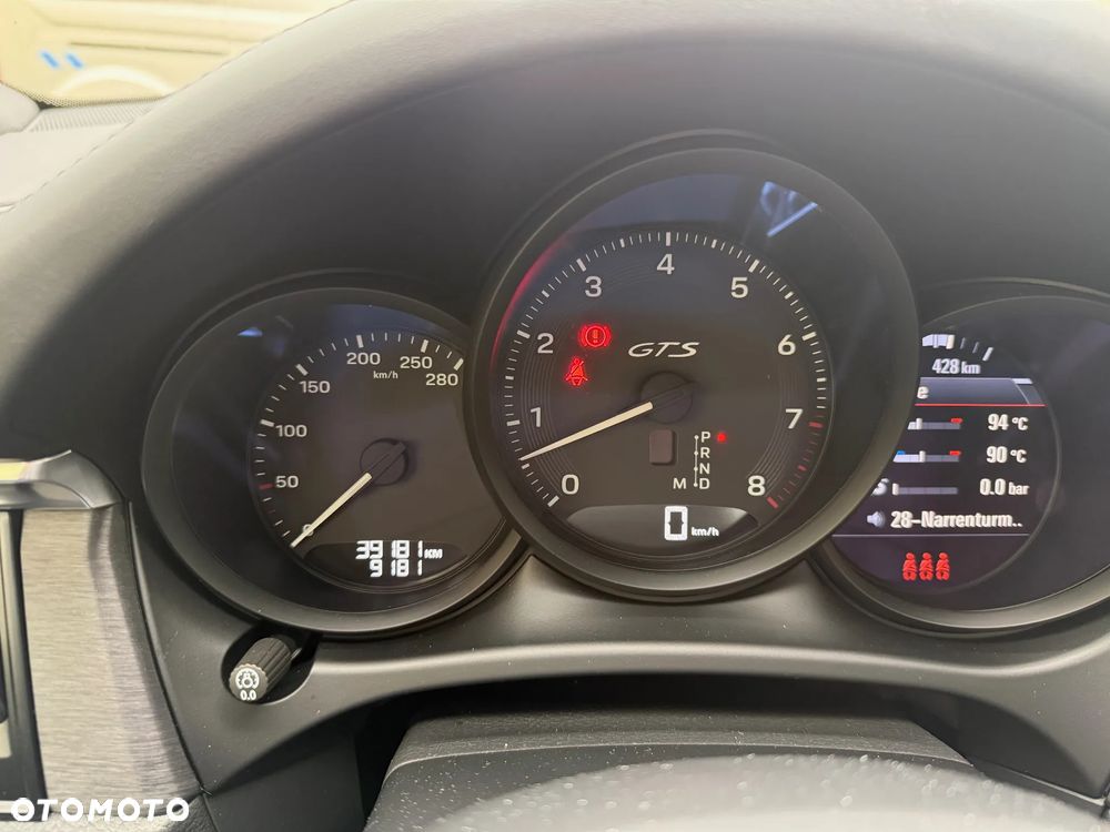 Porsche Macan GTS PDK - 26