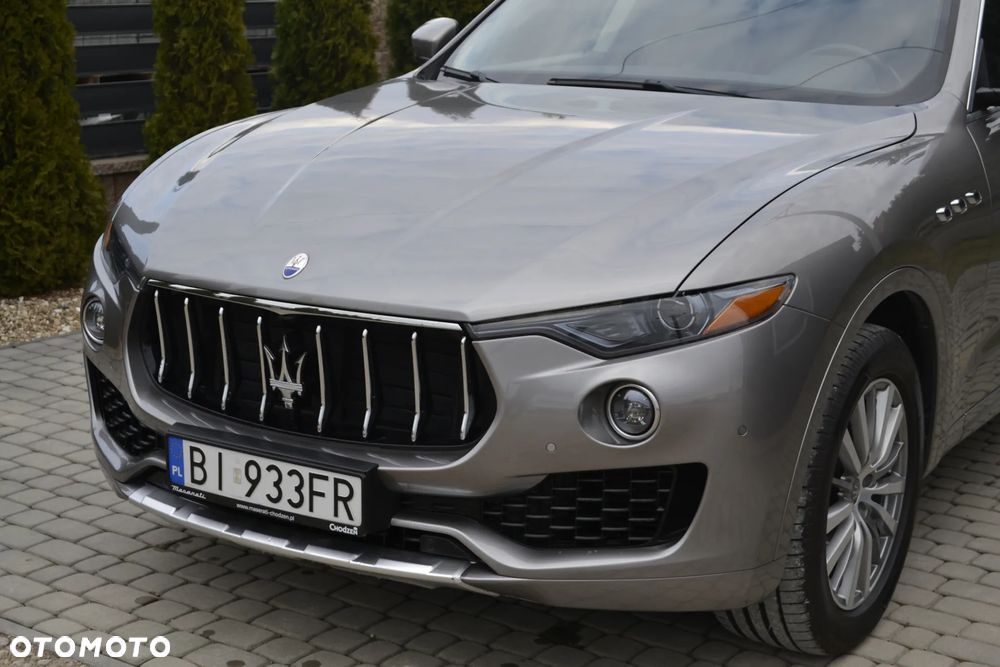 Maserati Levante - 4