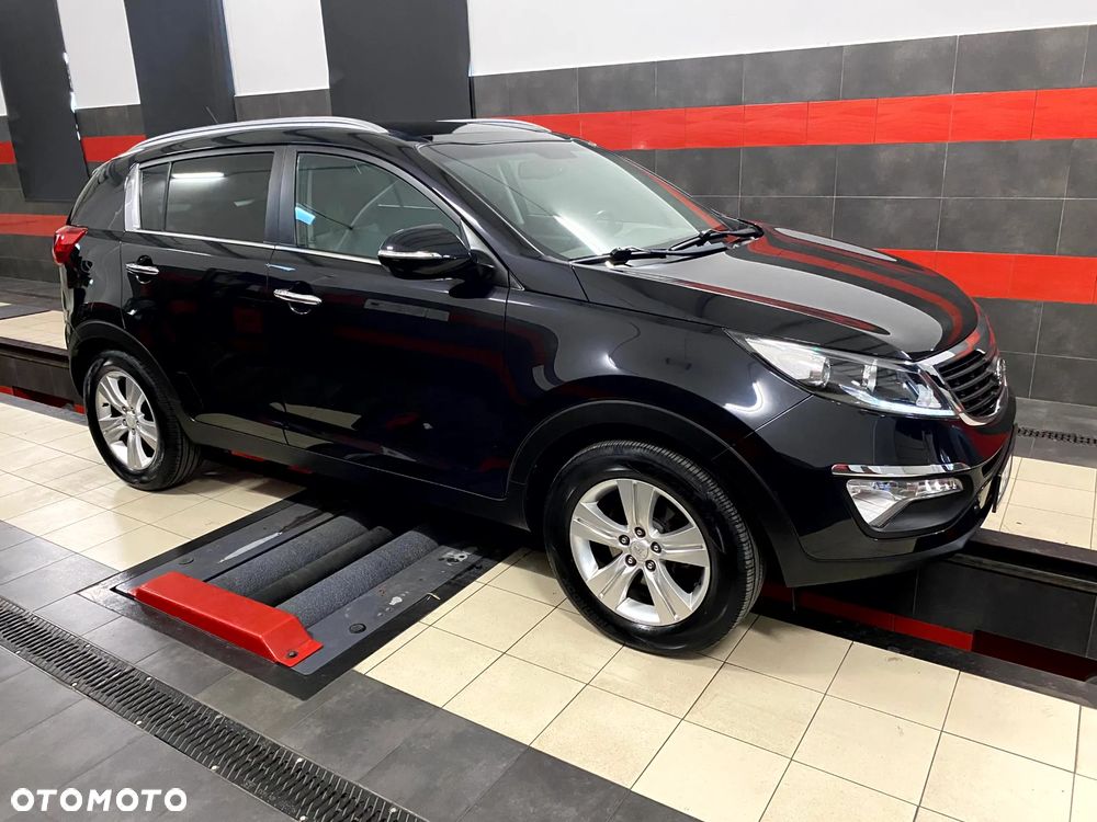 Kia Sportage 2.0 L - 9