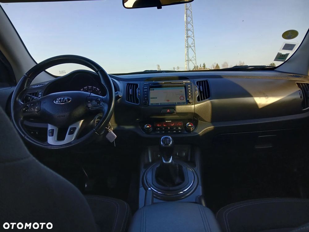 Kia Sportage 1.7 CRDI 2WD ISG Dream-Team Edition - 37