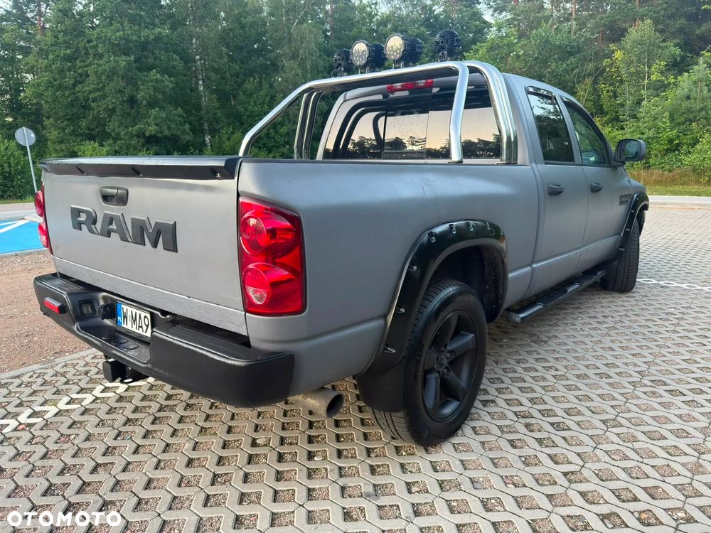 Dodge RAM - 15