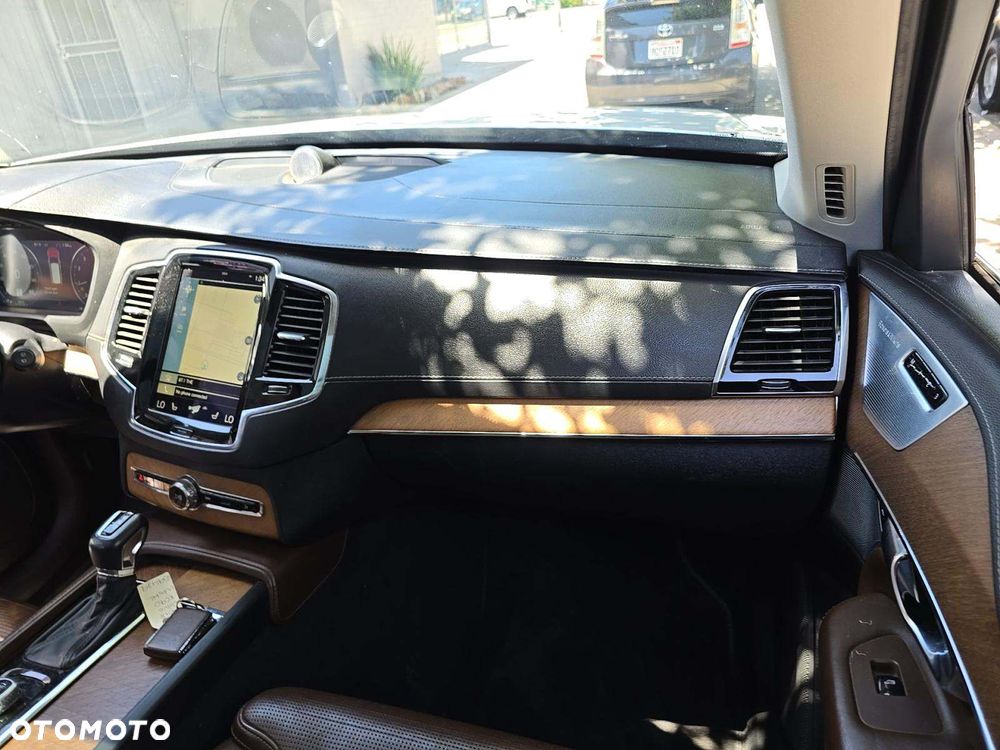 Volvo XC 90 T6 AWD Inscription 7os - 8