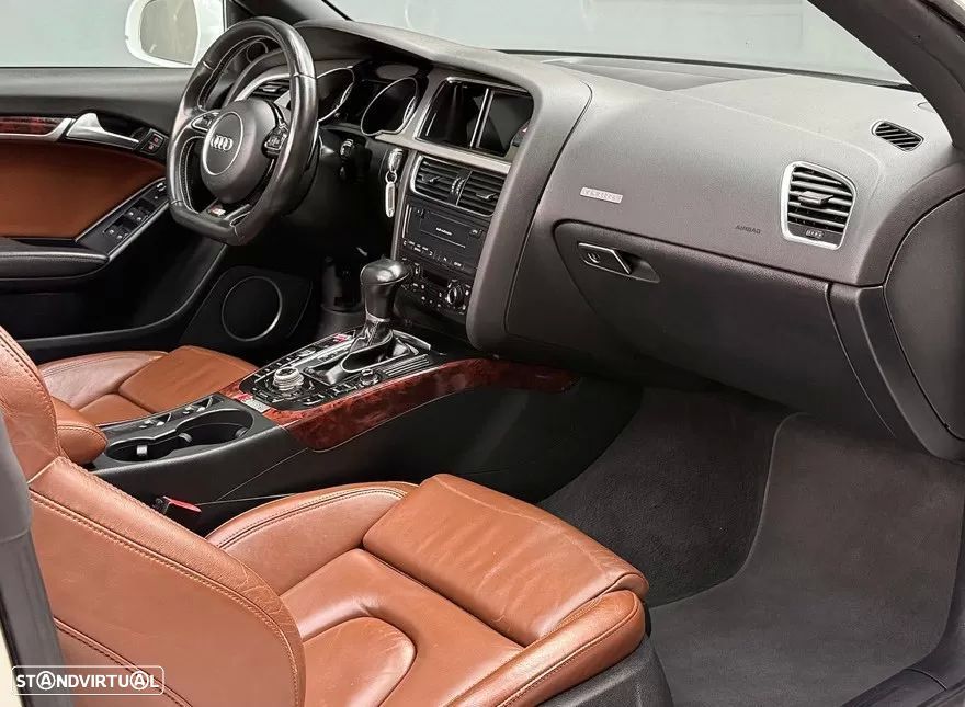 Audi A5 Cabrio 3.0 TDi V6 quattro S-line S-tronic - 26