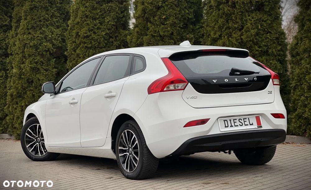 Volvo V40 D2 Momentum - 5