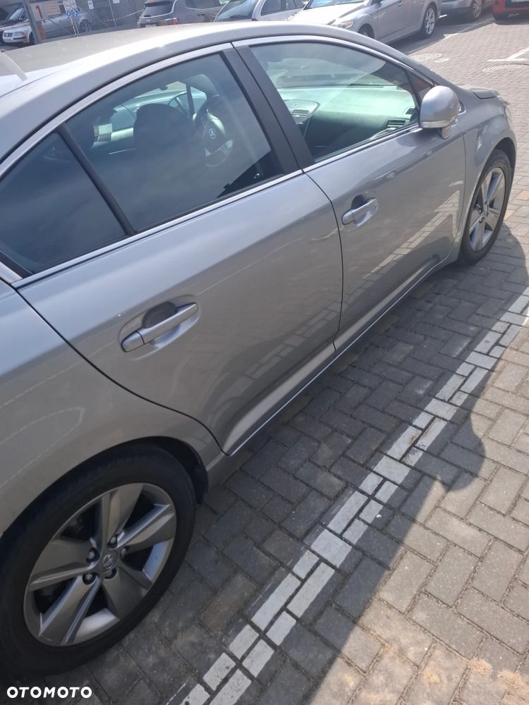 Toyota Avensis 2.2 D-CAT Prestige - 6