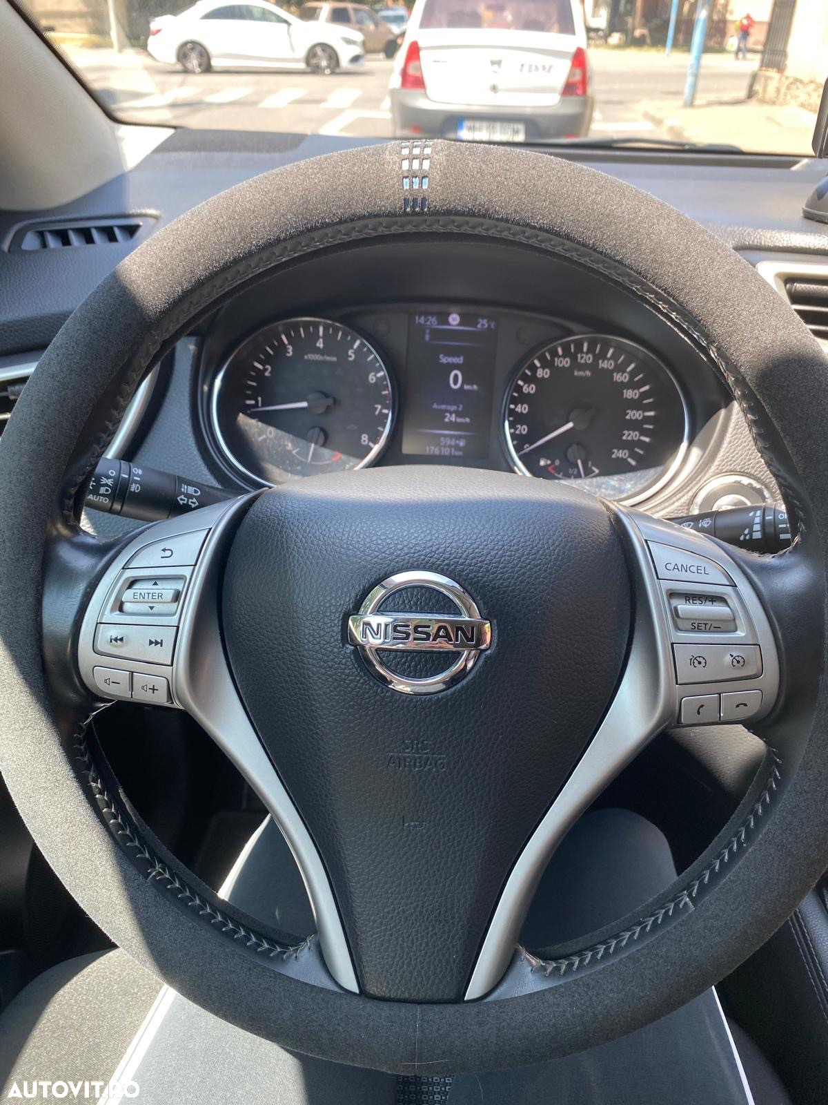 Nissan Qashqai 1.2 DIG-T Start/Stop N-Connecta - 6